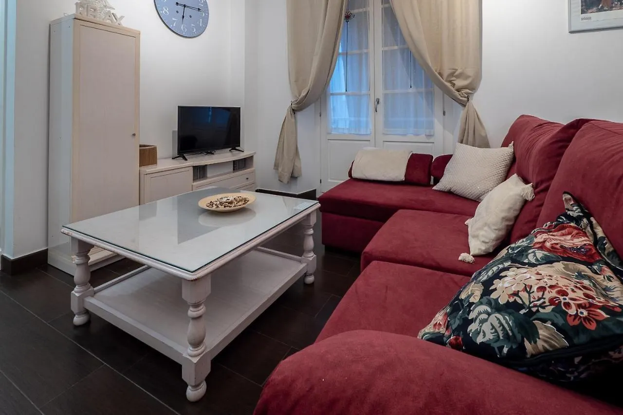 Apartamento Cadiz Colonial 0*,